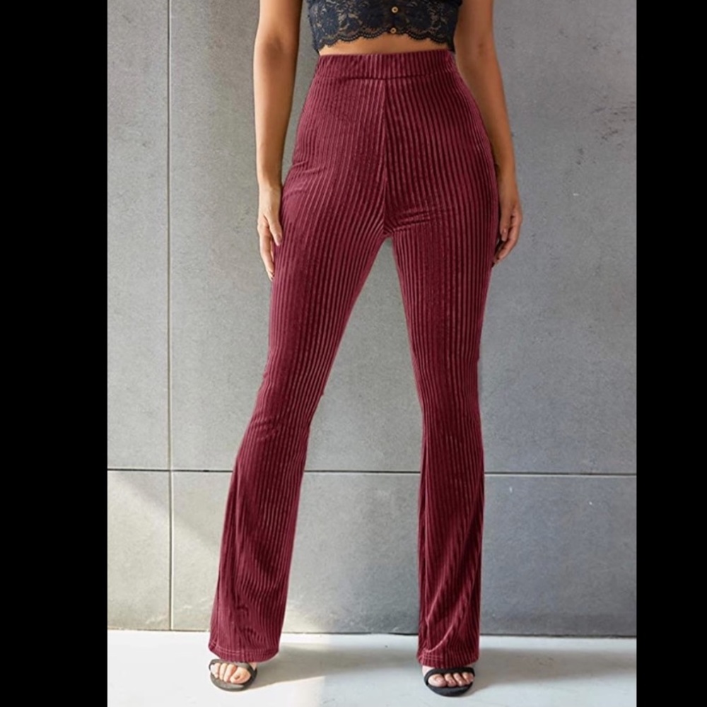 ✨2 for 10$✨High waisted flare pants in dusty pink